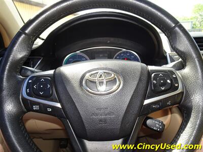 2017 Toyota Camry Hybrid XLE - Photo 22 - Cincinnati, OH 45255