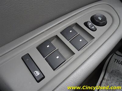 2017 Chevrolet Traverse LT   - Photo 33 - Cincinnati, OH 45255