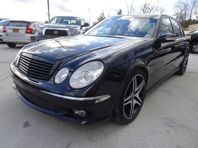 2005 Mercedes-Benz E 55 AMG   - Photo 8 - Cincinnati, OH 45255