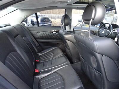 2005 Mercedes-Benz E 55 AMG   - Photo 11 - Cincinnati, OH 45255