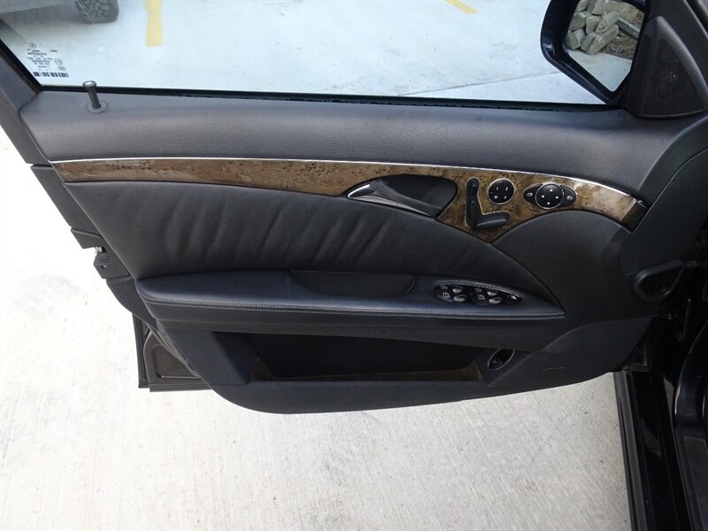 2005 Mercedes-Benz E 55 AMG   - Photo 30 - Cincinnati, OH 45255