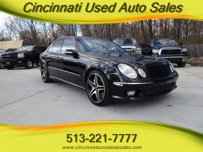 2005 Mercedes-Benz E 55 AMG   - Photo 1 - Cincinnati, OH 45255