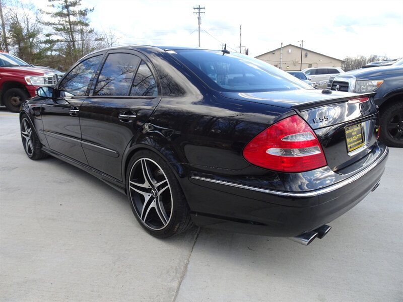 2005 Mercedes-Benz E 55 AMG   - Photo 4 - Cincinnati, OH 45255