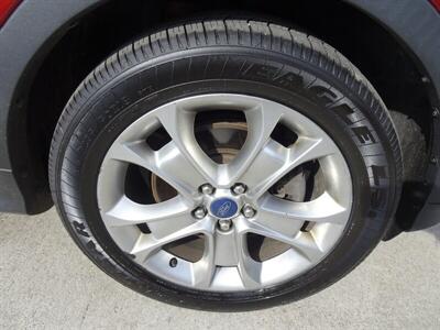 2014 Ford Escape Titanium  Ecoboost I4 Turbo AWD - Photo 33 - Cincinnati, OH 45255