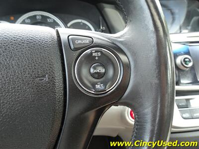 2013 Honda Accord EX-L w/Navi   - Photo 28 - Cincinnati, OH 45255