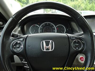 2013 Honda Accord EX-L w/Navi   - Photo 21 - Cincinnati, OH 45255