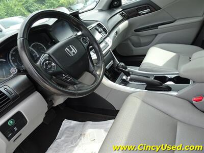 2013 Honda Accord EX-L w/Navi   - Photo 13 - Cincinnati, OH 45255