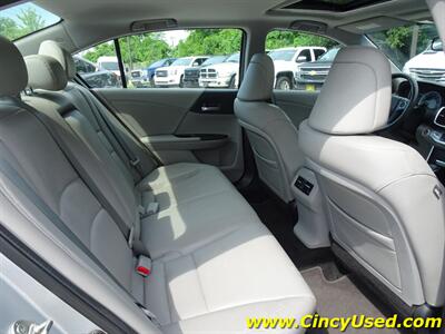 2013 Honda Accord EX-L w/Navi   - Photo 15 - Cincinnati, OH 45255