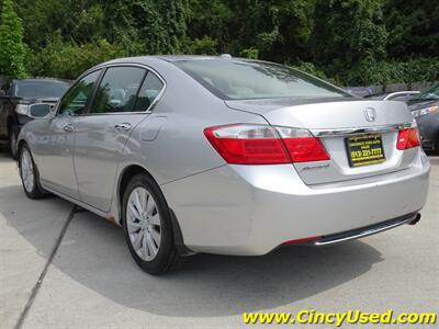 2013 Honda Accord EX-L w/Navi   - Photo 10 - Cincinnati, OH 45255