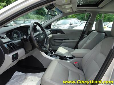 2013 Honda Accord EX-L w/Navi   - Photo 12 - Cincinnati, OH 45255