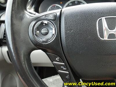 2013 Honda Accord EX-L w/Navi   - Photo 27 - Cincinnati, OH 45255