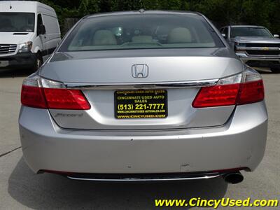 2013 Honda Accord EX-L w/Navi   - Photo 9 - Cincinnati, OH 45255
