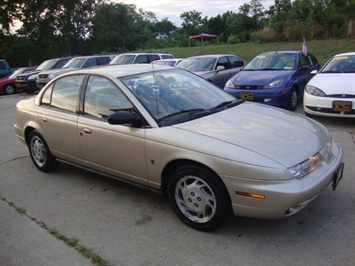 1996 Saturn SL2   - Photo 1 - Cincinnati, OH 45255