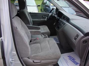 2002 Honda Odyssey EX   - Photo 7 - Cincinnati, OH 45255