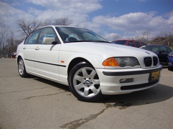 1999 BMW 323i   - Photo 10 - Cincinnati, OH 45255