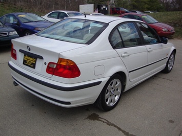 1999 BMW 323i   - Photo 6 - Cincinnati, OH 45255