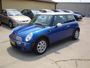 2005 MINI Cooper - Photo 3 - Cincinnati, OH 45255