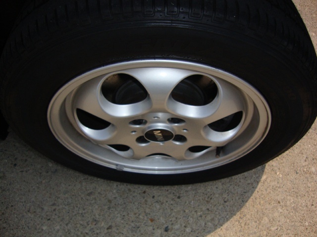 2005 MINI Cooper - Photo 21 - Cincinnati, OH 45255