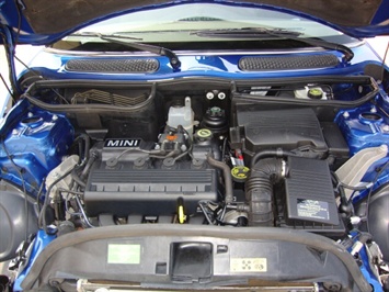 2005 MINI Cooper - Photo 24 - Cincinnati, OH 45255