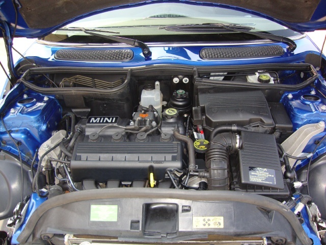 2005 MINI Cooper - Photo 24 - Cincinnati, OH 45255