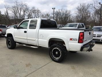 2006 Chevrolet Silverado 1500 LS   - Photo 4 - Cincinnati, OH 45255