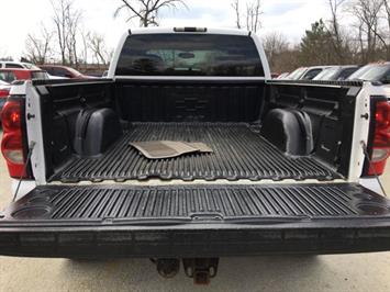 2006 Chevrolet Silverado 1500 LS   - Photo 23 - Cincinnati, OH 45255