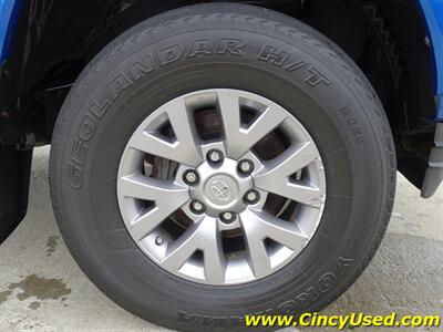 2018 Toyota Tacoma SR5 V6   - Photo 34 - Cincinnati, OH 45255