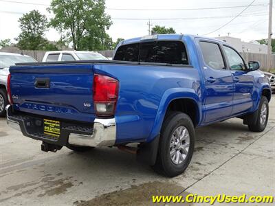 2018 Toyota Tacoma SR5 V6   - Photo 8 - Cincinnati, OH 45255