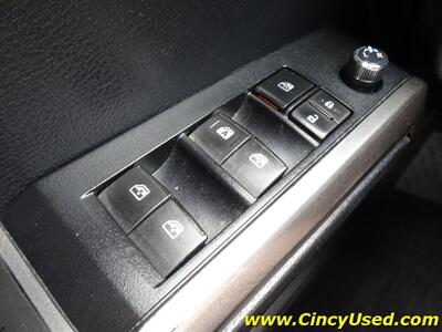2018 Toyota Tacoma SR5 V6   - Photo 26 - Cincinnati, OH 45255