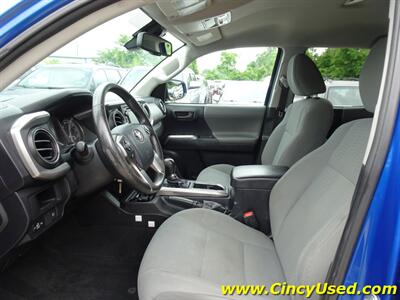 2018 Toyota Tacoma SR5 V6   - Photo 12 - Cincinnati, OH 45255