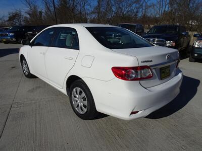 2011 Toyota Corolla LE  1.8L I4 FWD - Photo 4 - Cincinnati, OH 45255