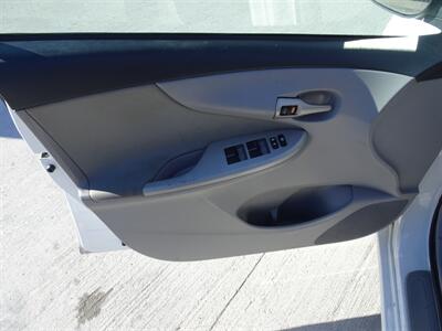 2011 Toyota Corolla LE  1.8L I4 FWD - Photo 23 - Cincinnati, OH 45255