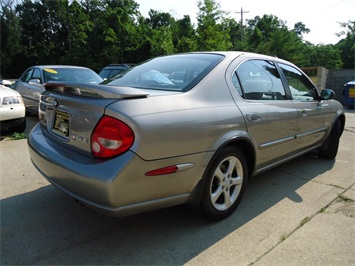 2001 Nissan Maxima GLE   - Photo 13 - Cincinnati, OH 45255