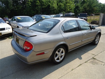 2001 Nissan Maxima GLE   - Photo 6 - Cincinnati, OH 45255