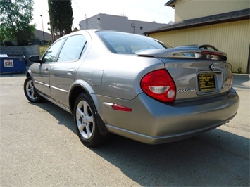 2001 Nissan Maxima GLE   - Photo 12 - Cincinnati, OH 45255