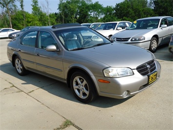 2001 Nissan Maxima GLE   - Photo 1 - Cincinnati, OH 45255