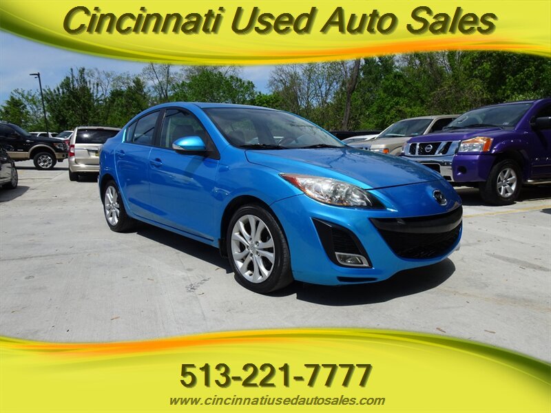 2010 Mazda Mazda3 s Sport - Photo 1 - Cincinnati, OH 45255