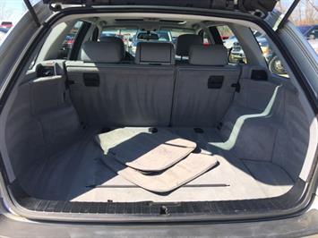 2002 BMW 3 Series 325xi   - Photo 24 - Cincinnati, OH 45255