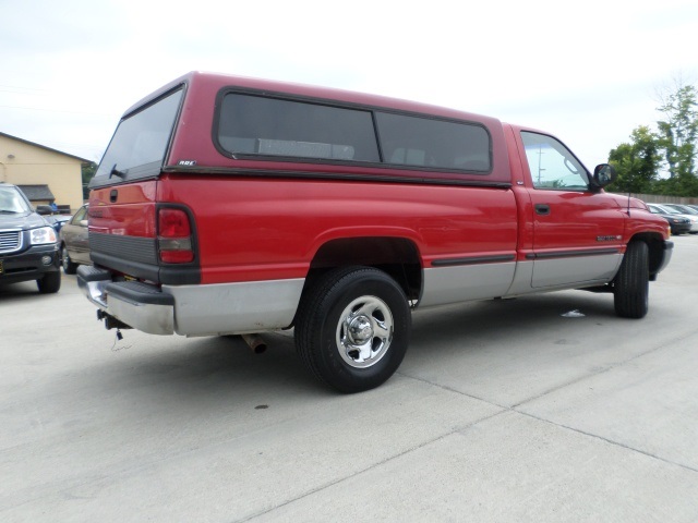 1998 DODGE REGULAR CAB ST - Photo 13 - Cincinnati, OH 45255