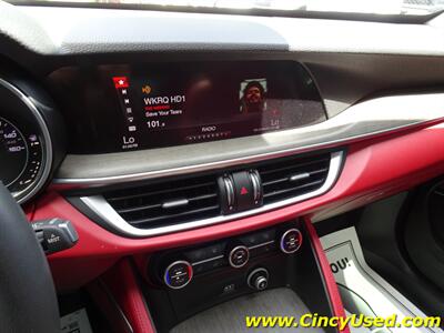 2018 Alfa Romeo Stelvio Ti - Photo 19 - Cincinnati, OH 45255