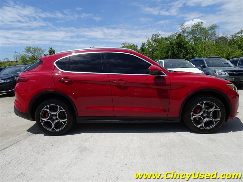 2018 Alfa Romeo Stelvio Ti - Photo 5 - Cincinnati, OH 45255