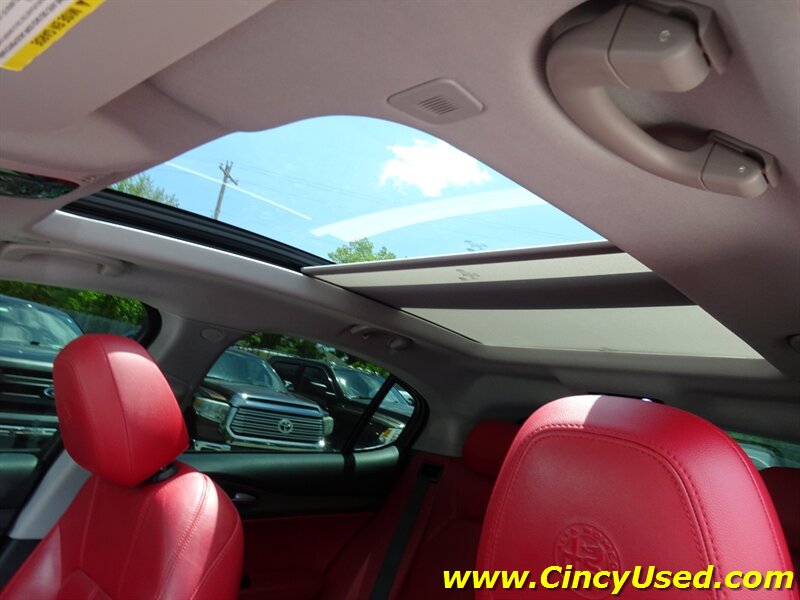 2018 Alfa Romeo Stelvio Ti - Photo 27 - Cincinnati, OH 45255