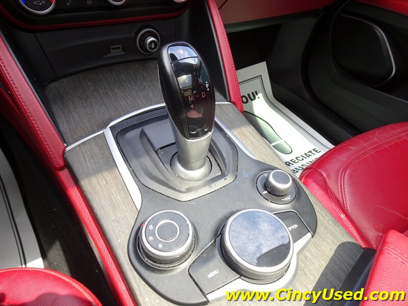 2018 Alfa Romeo Stelvio Ti - Photo 18 - Cincinnati, OH 45255