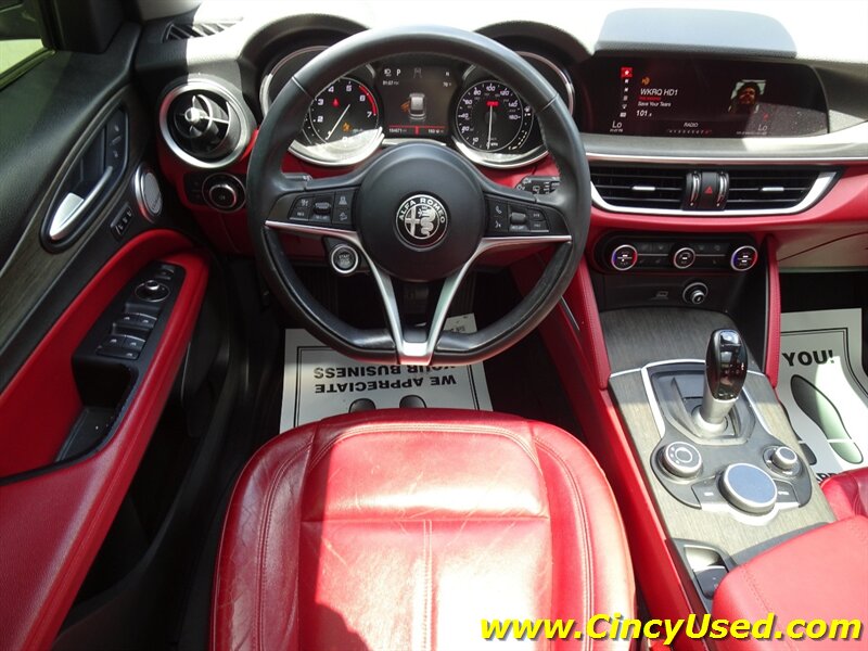 2018 Alfa Romeo Stelvio Ti - Photo 10 - Cincinnati, OH 45255
