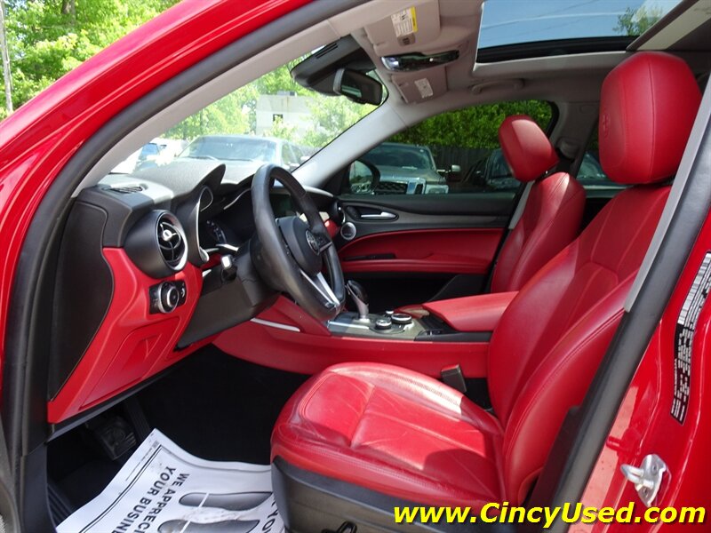 2018 Alfa Romeo Stelvio Ti - Photo 11 - Cincinnati, OH 45255