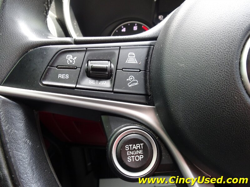 2018 Alfa Romeo Stelvio Ti - Photo 22 - Cincinnati, OH 45255