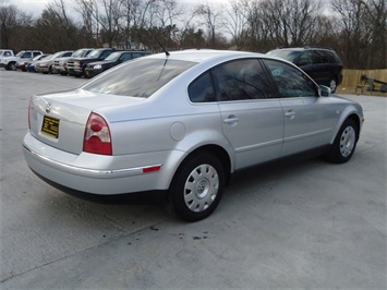 2002 Volkswagen Passat GLS   - Photo 6 - Cincinnati, OH 45255