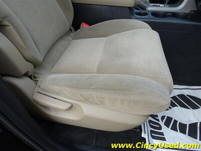 2012 Toyota Sequoia SR5   - Photo 27 - Cincinnati, OH 45255