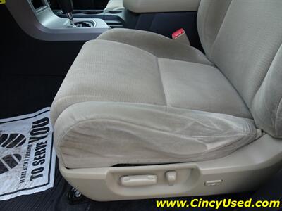 2012 Toyota Sequoia SR5   - Photo 26 - Cincinnati, OH 45255