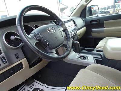 2012 Toyota Sequoia SR5   - Photo 13 - Cincinnati, OH 45255